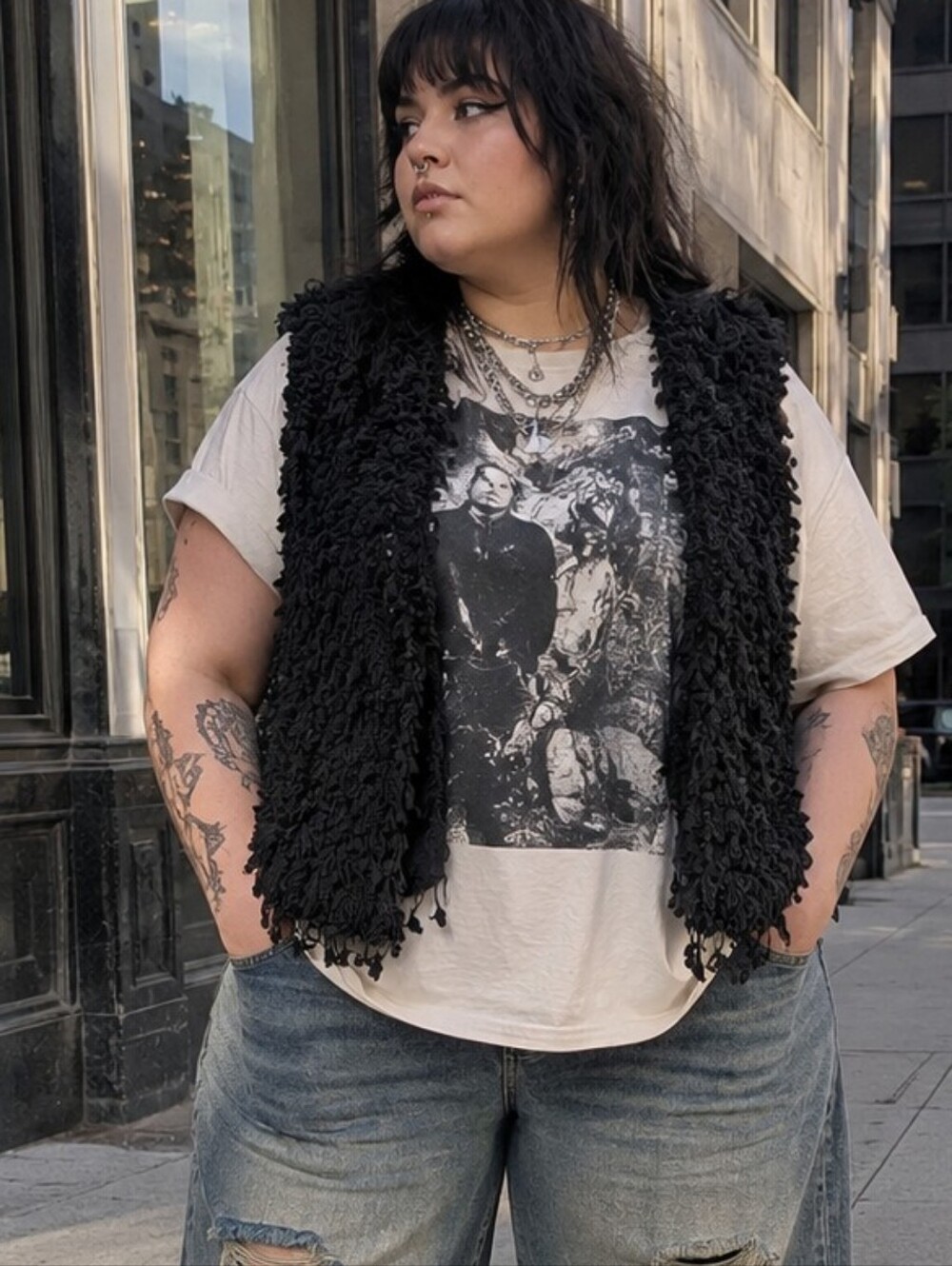 Yest Plus Size 14: Black Loop Textured  Open Front Vest (Fits Up To 2x Open)